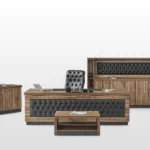 Renkli tasarımlı ofis masası.