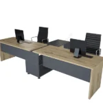 Minimal tasarımlı ofis çalışma masası.